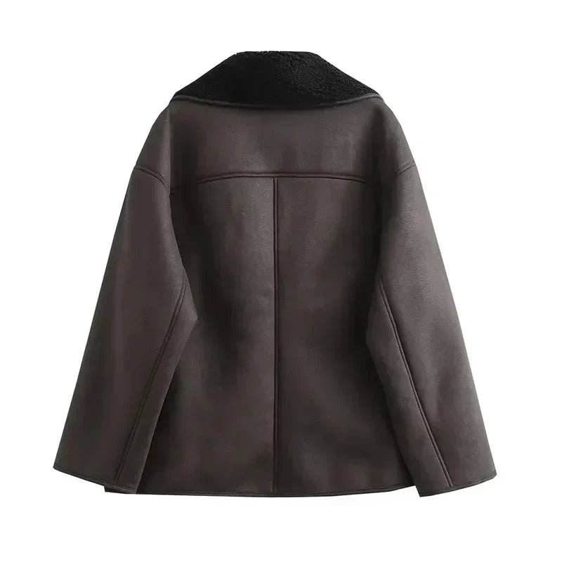 Kurtka Damska | Dopasowany Krój z Szerokim Kołnierzem - Arkadya Outlet - Jackets