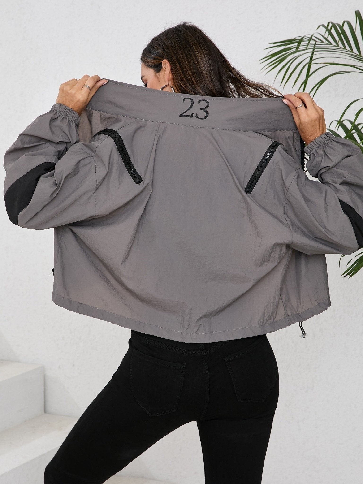 Kurtka damska krótka – zamek, paski, dopasowana - Arkadya Outlet - Women Jacket