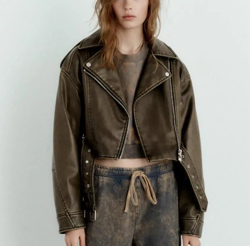 Kurtka damska oversize z paskiem w talii - Arkadya Outlet - Women Jacket