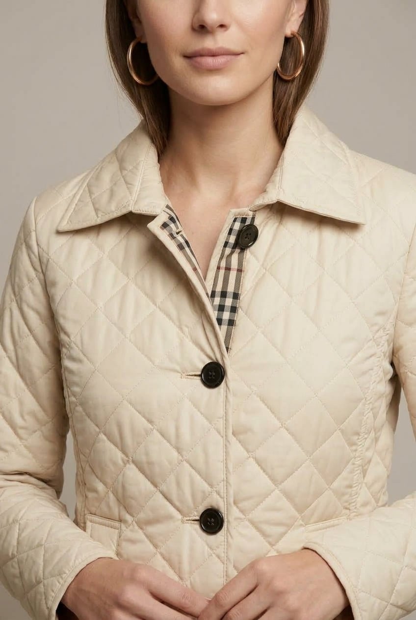 Kurtka Damska | Pikowany fason z kołnierzem i guzikami z przodu - Arkadya Outlet - Jackets