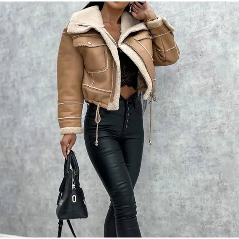 Kurtka damska z zamkiem i kieszeniami - Arkadya Outlet - Women Jacket
