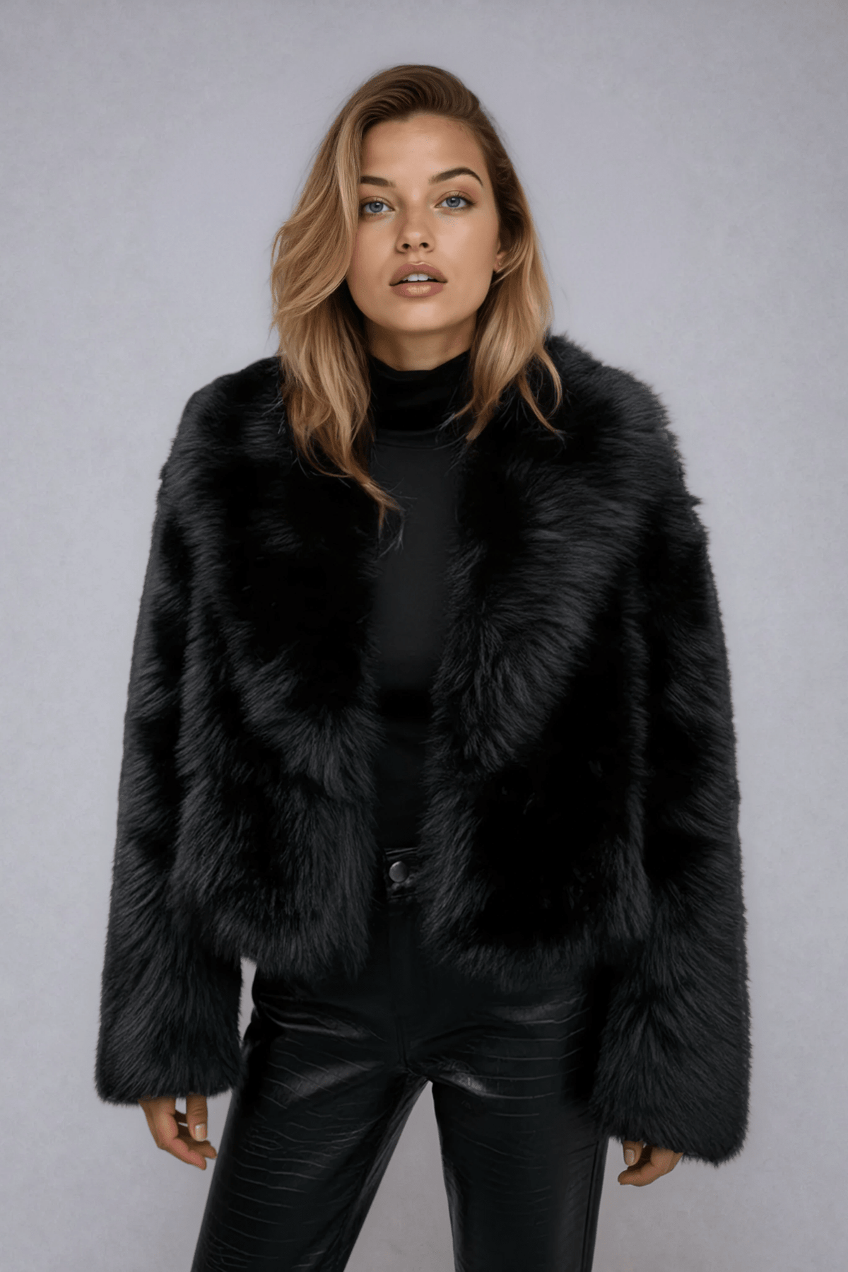 Kurtka Damska ze Sztucznego Futra | Krótki Krój z Otwartym Przodem - Arkadya Outlet - Jackets
