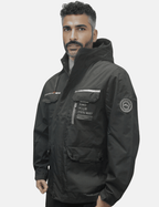 Kurtka Męska Przeciwdeszczowa | Kaptur i Regulowane Mankiety - Arkadya Outlet - Jackets