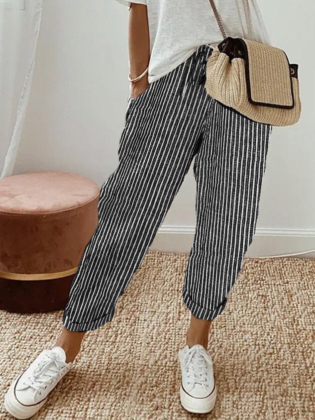 Lniane spodnie damskie – luźny krój, wiązany pas - Arkadya Outlet - Women Pants