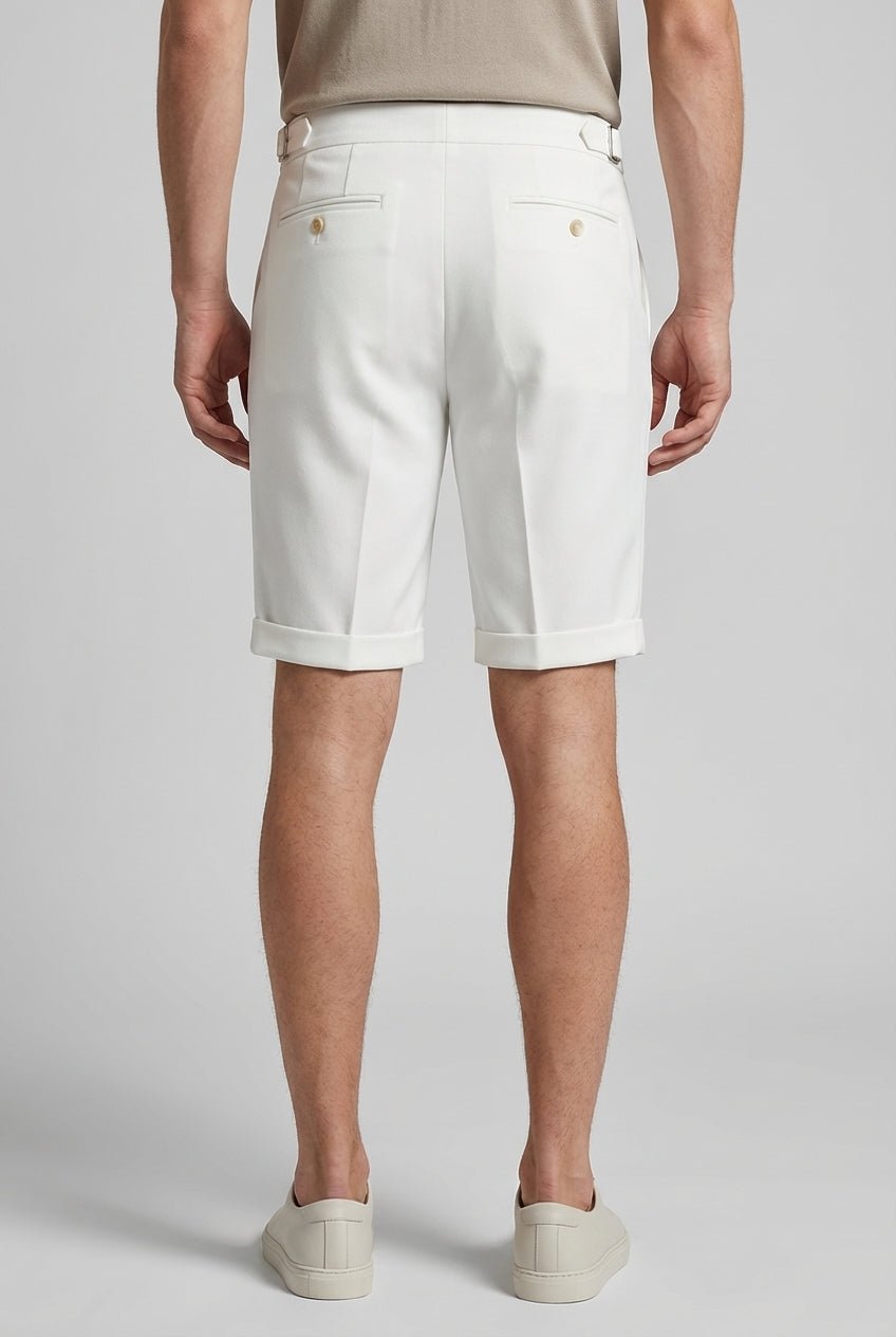 Lniane szorty męskie – zakładki, podwinięta nogawka - Arkadya Outlet - Men Shorts
