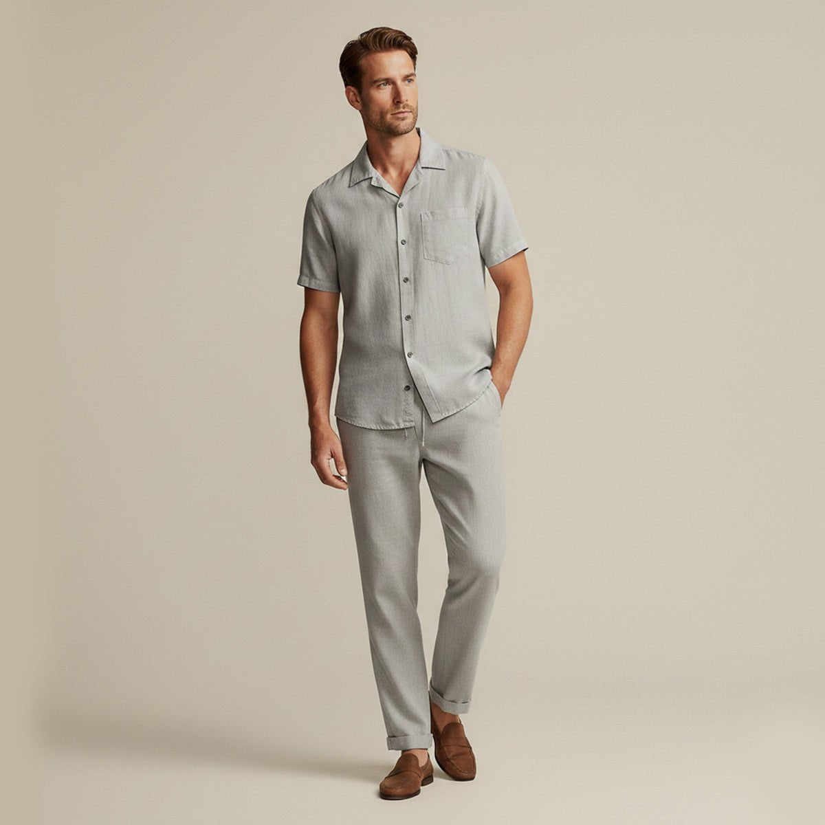 Lniany komplet męski – koszula i spodnie, luźny krój - Arkadya Outlet - Men Set