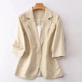 Marynarka damska luźny krój – rękaw 3/4, kieszenie - Arkadya Outlet - Women Blazer