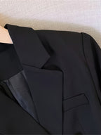 Marynarka damska płaszczowa z dwurzędowym zapięciem – sezon jesienno - zimowy - Arkadya Outlet - Women Blazer