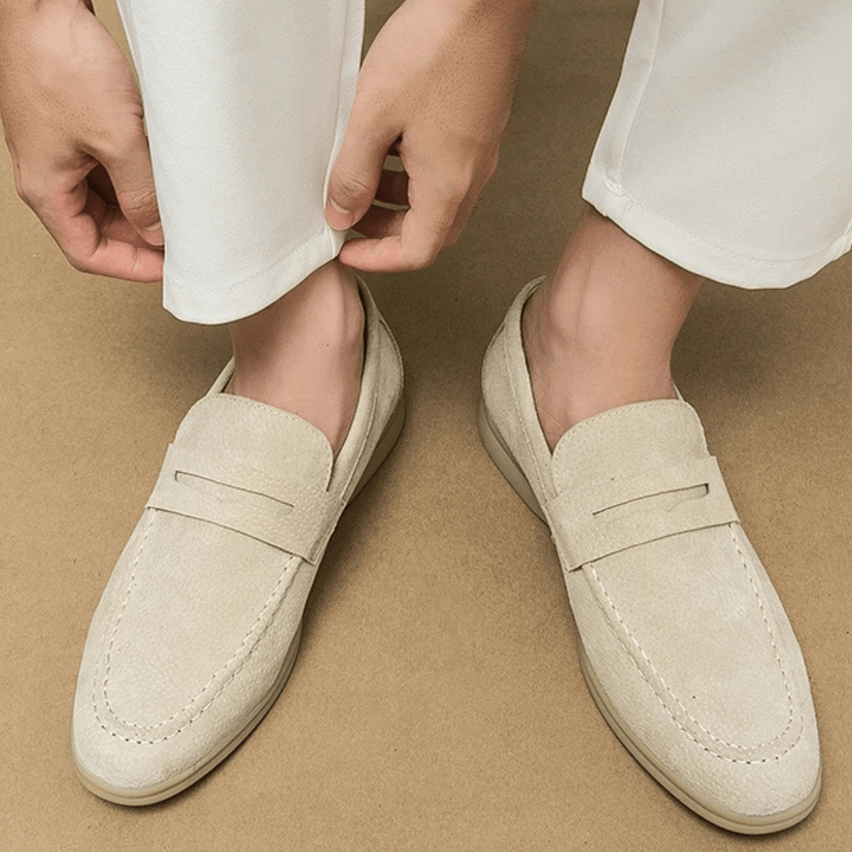 Mokasyny męskie wsuwane ze sztucznego zamszu – przeszycia - Arkadya Outlet - Men Shoes