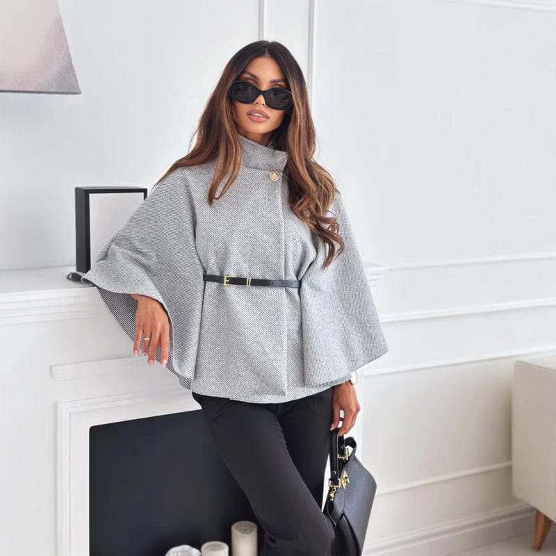Peleryna damska z wysokim kołnierzem - Arkadya Outlet - Women Coat