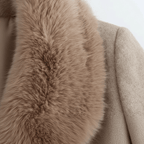 Płaszcz Damski | Maxi długość z kołnierzem i wiązaniem w pasie - Arkadya Outlet - Coats