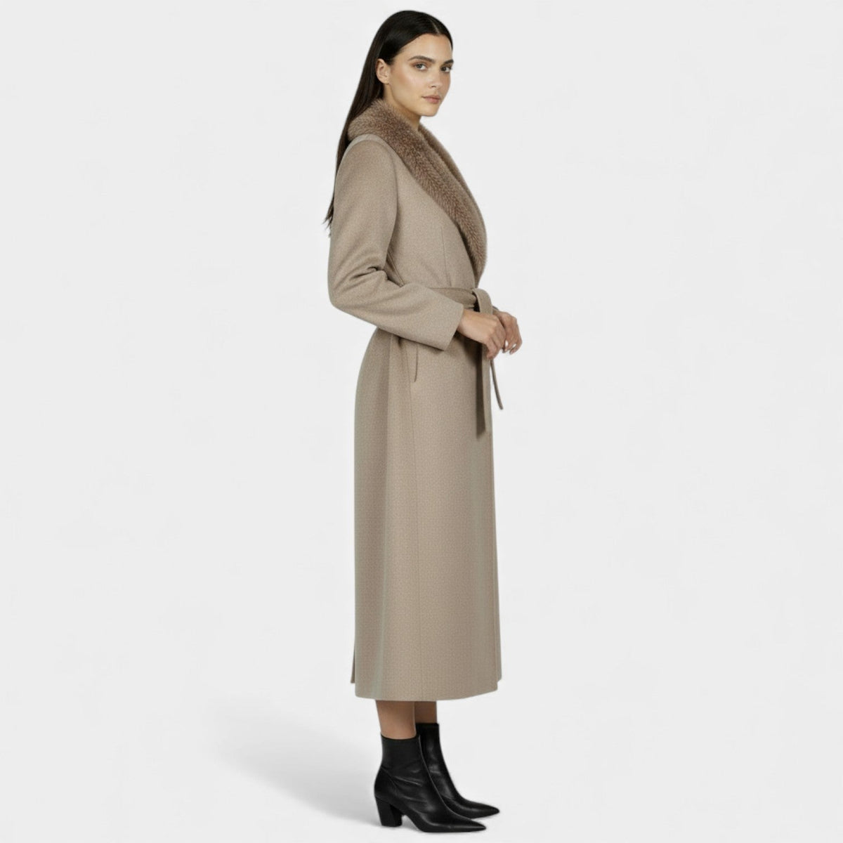 Płaszcz Damski | Maxi długość z kołnierzem i wiązaniem w pasie - Arkadya Outlet - Coats