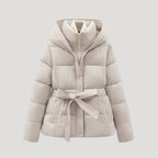 Płaszcz Damski | Pikowany krój z paskiem i kapturem - Arkadya Outlet - Coats