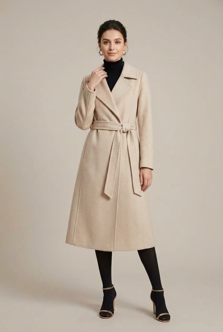 Płaszcz Damski | Wiązany fason A-line z klapą i paskiem - Arkadya Outlet - Coats