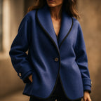 Płaszcz zimowy damski jednorzędowy – długi krój - Arkadya Outlet - Women Jacket