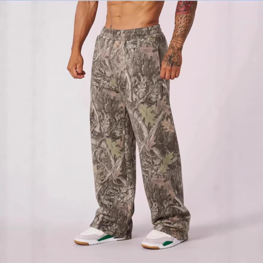 Spodnie Męskie | Szerokie nogawki z nadrukiem moro i gumką - Arkadya Outlet - Trousers
