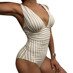 Strój kąpielowy damski jednoczęściowy z wiązaniem na szyi i dekoltem V – wyjmowane wkładki - Arkadya Outlet - Women Swimwear