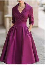 Sukienka A - line z kołnierzem i plisowaną talią - Arkadya Outlet - Women Midi Dress
