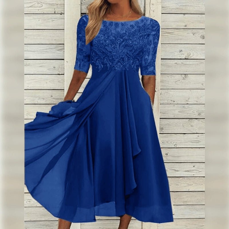 Sukienka Damska | Dopasowany krój z dekoltem z przodu - Arkadya Outlet - Dresses