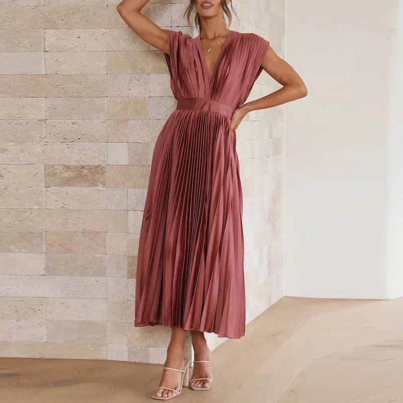 Sukienka Damska Maxi | Dekolt V z Plisowanym Dołem - Arkadya Outlet - Dresses