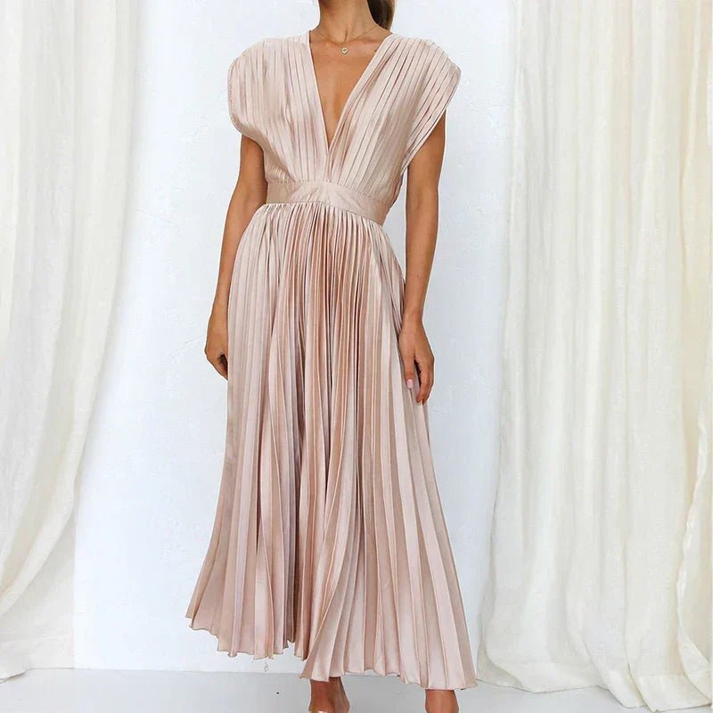 Sukienka Damska Maxi | Dekolt V z Plisowanym Dołem - Arkadya Outlet - Dresses