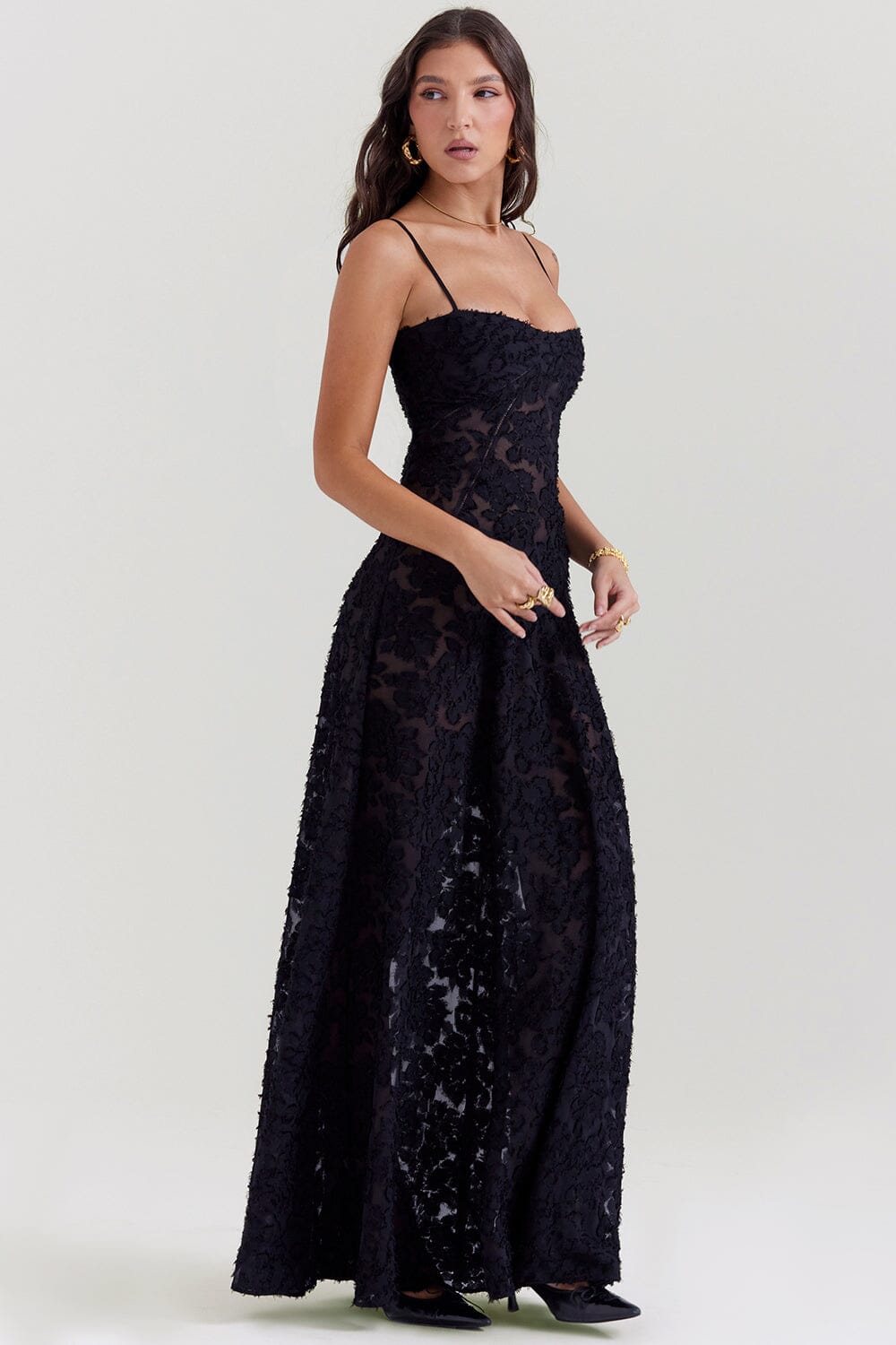 Sukienka Damska Maxi | Pełna długość z dekoracyjnymi detalami - Arkadya Outlet - Dresses