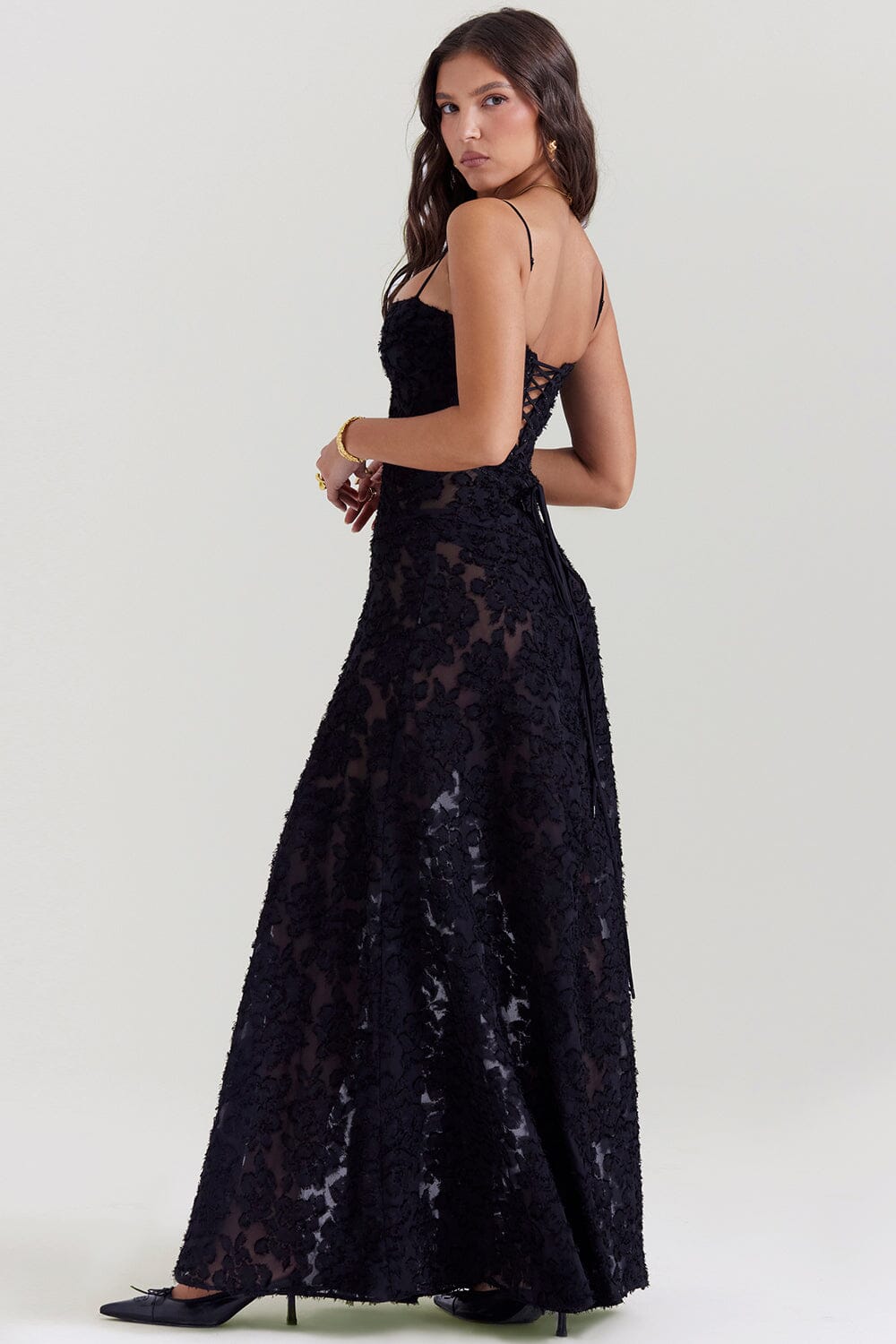 Sukienka Damska Maxi | Pełna długość z dekoracyjnymi detalami - Arkadya Outlet - Dresses