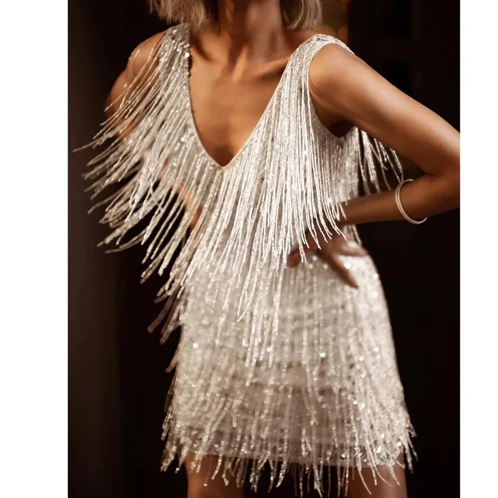 Sukienka koktajlowa damska – krój A, cekiny, frędzle - Arkadya Outlet - Women Mini Dress