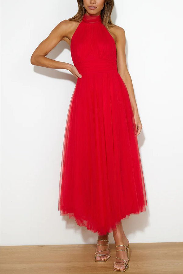 Sukienka maxi damska bez rękawów – dekolt halter - Arkadya Outlet - Women Maxi Dress