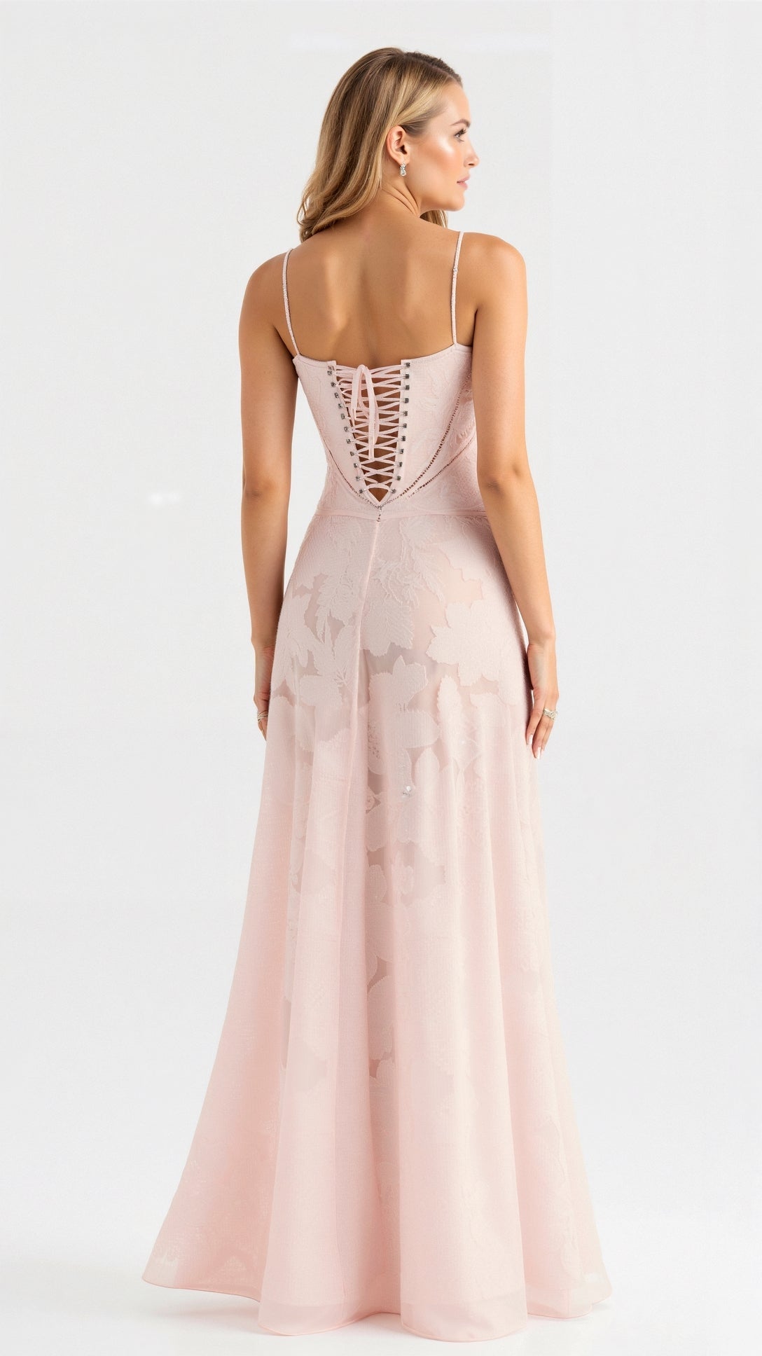 Sukienka maxi damska – cienkie ramiączka, gorsetowa góra - Arkadya Outlet - Women Maxi Dress