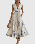 Sukienka maxi damska w kwiaty bez rękawów z dekoltem w serek – plisowana, kontrastowy pas w talii - Arkadya Outlet - Women Maxi Dress