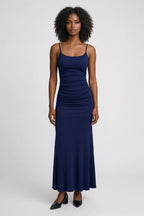 Sukienka maxi dopasowana z zakładkami - Arkadya Outlet - Women Maxi Dress