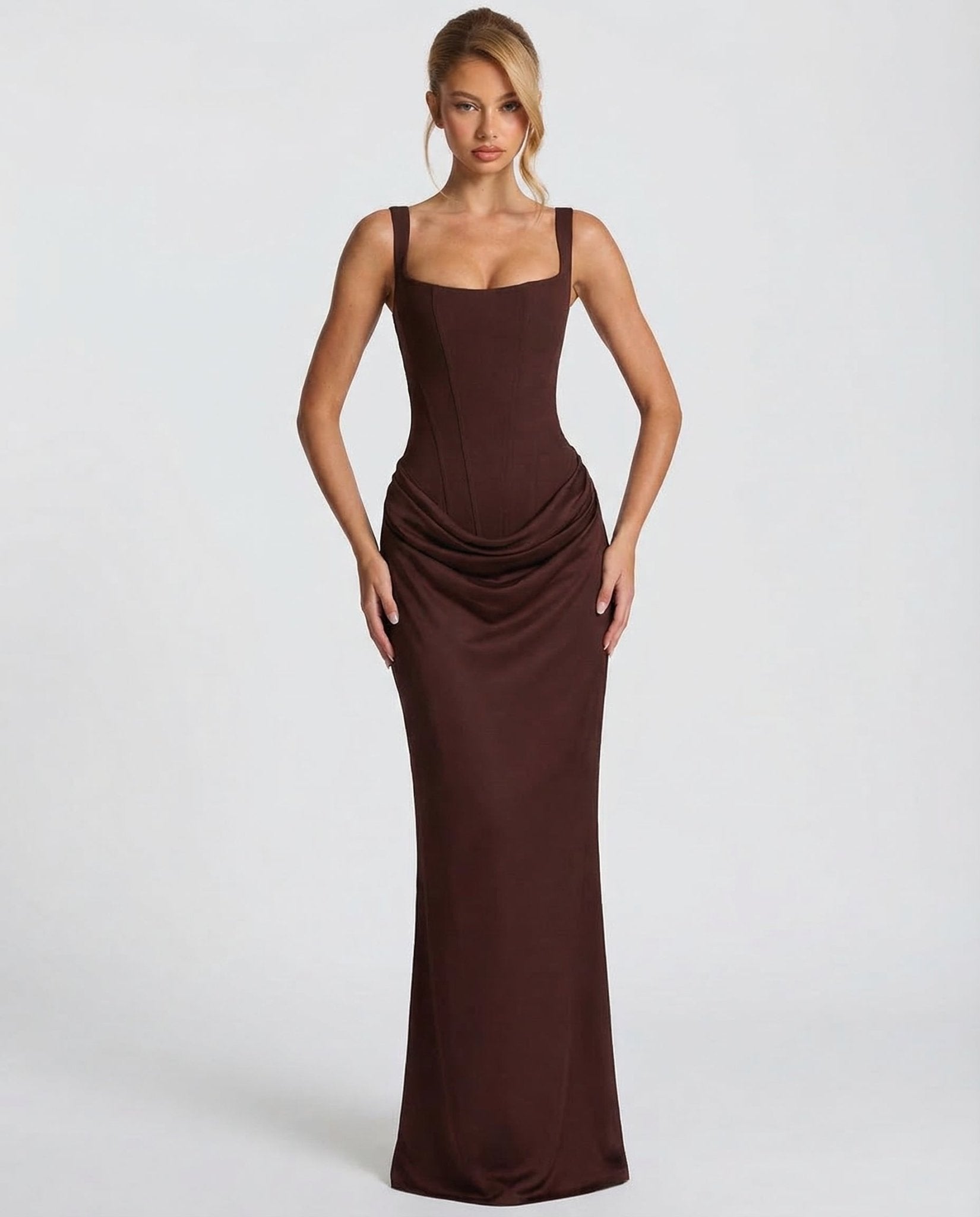 Sukienka maxi gorsetowa z drapowaniem - Arkadya Outlet - Women Maxi Dress