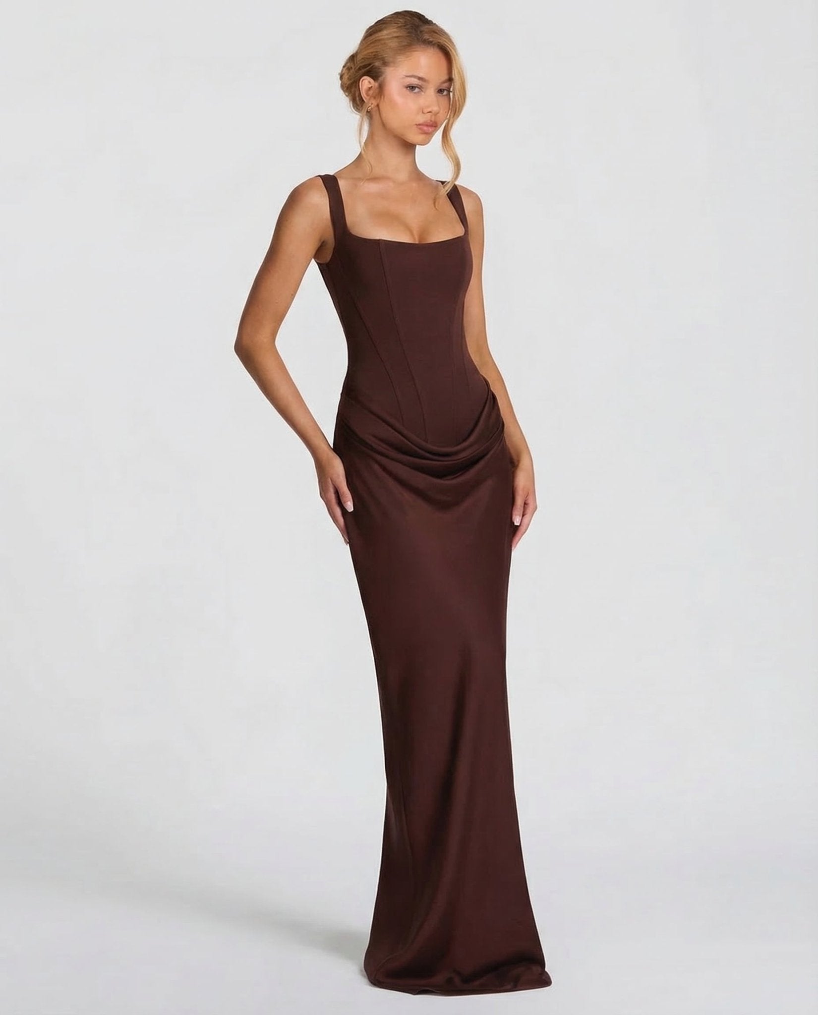 Sukienka maxi gorsetowa z drapowaniem - Arkadya Outlet - Women Maxi Dress