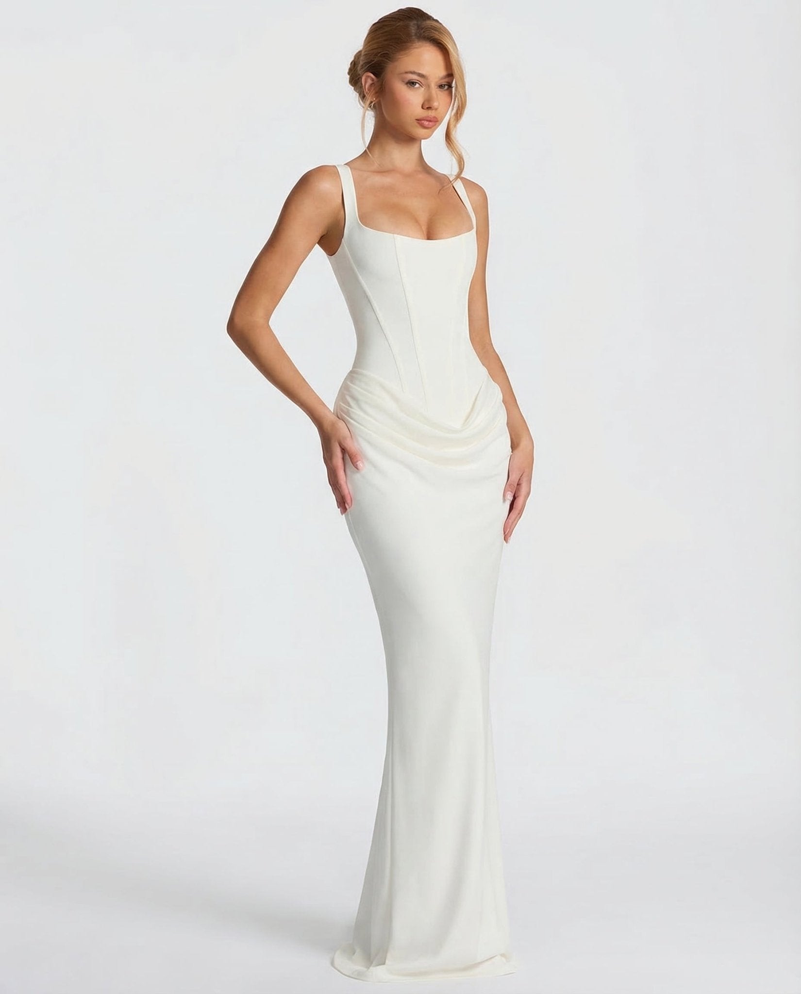 Sukienka maxi gorsetowa z drapowaniem - Arkadya Outlet - Women Maxi Dress
