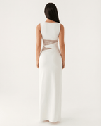 Sukienka maxi koronkowa dopasowana - Arkadya Outlet - Women Maxi Dress