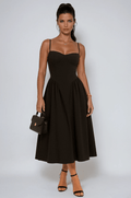 Sukienka maxi plisowana o kroju łyżwiarskim - Arkadya Outlet - Women Maxi Dress