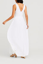 Sukienka maxi z dekoltem V i podkreśloną talią - Arkadya Outlet - Women Maxi Dress