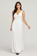 Sukienka maxi z dekoltem V i podkreśloną talią - Arkadya Outlet - Women Maxi Dress