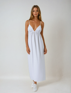 Sukienka maxi z głębokim dekoltem V i odkrytymi plecami - Arkadya Outlet - Women Maxi Dress