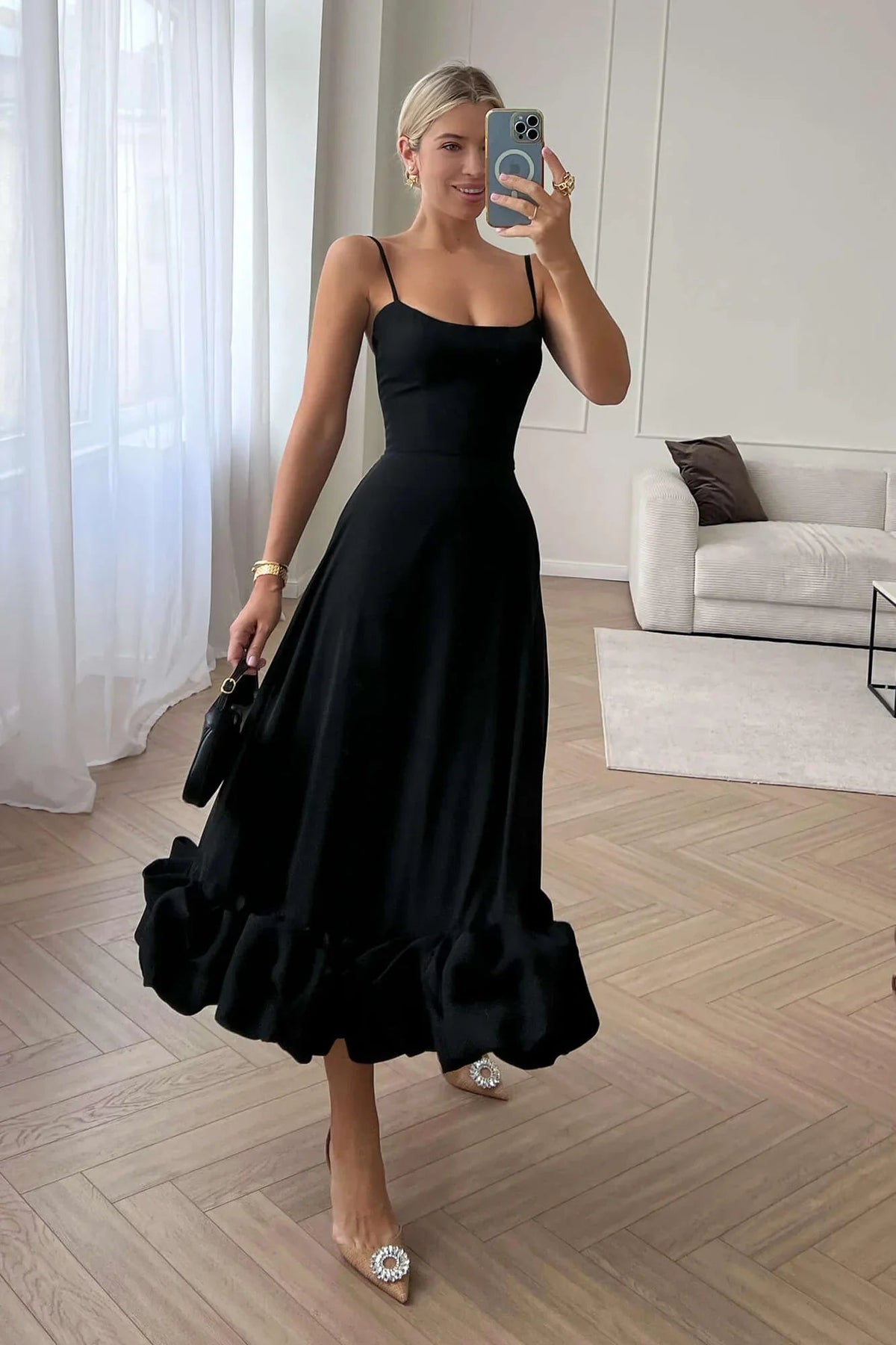 Sukienka midi asymetryczna z falbaną - Arkadya Outlet - Women Midi Dress