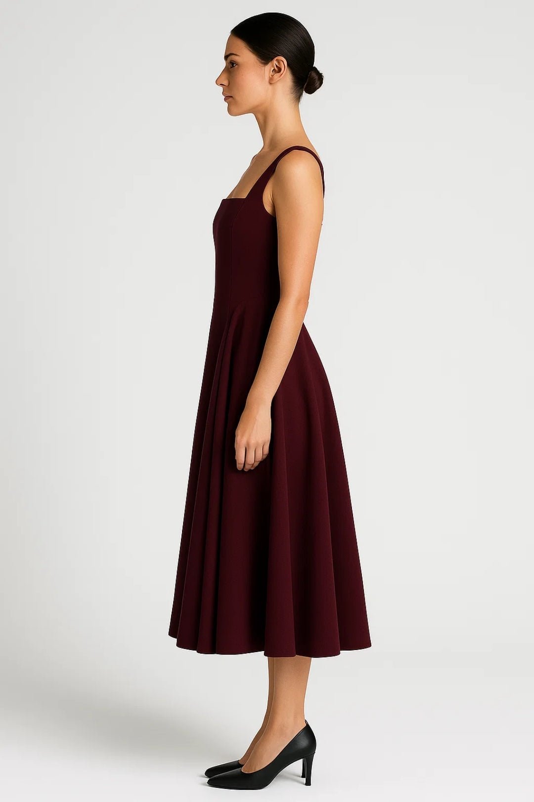 Sukienka midi damska – dopasowana góra, rozkloszowany dół - Arkadya Outlet - Women Midi Dress