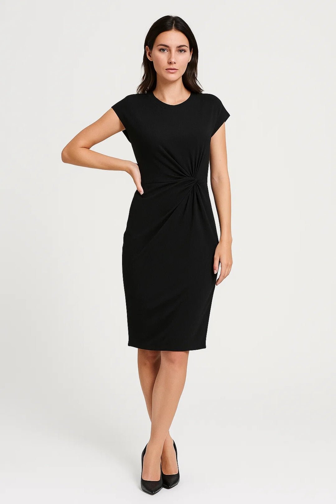 Sukienka midi damska – krótki rękaw, okrągły dekolt - Arkadya Outlet - Women Midi Dress