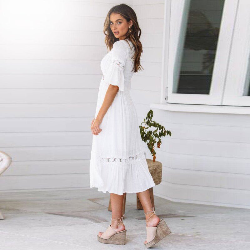 Sukienka midi damska z dekoltem w serek i krótkim rękawem – koronkowe wykończenie, elastyczna talia, warstwowa spódnica - Arkadya Outlet - Women Midi Dress