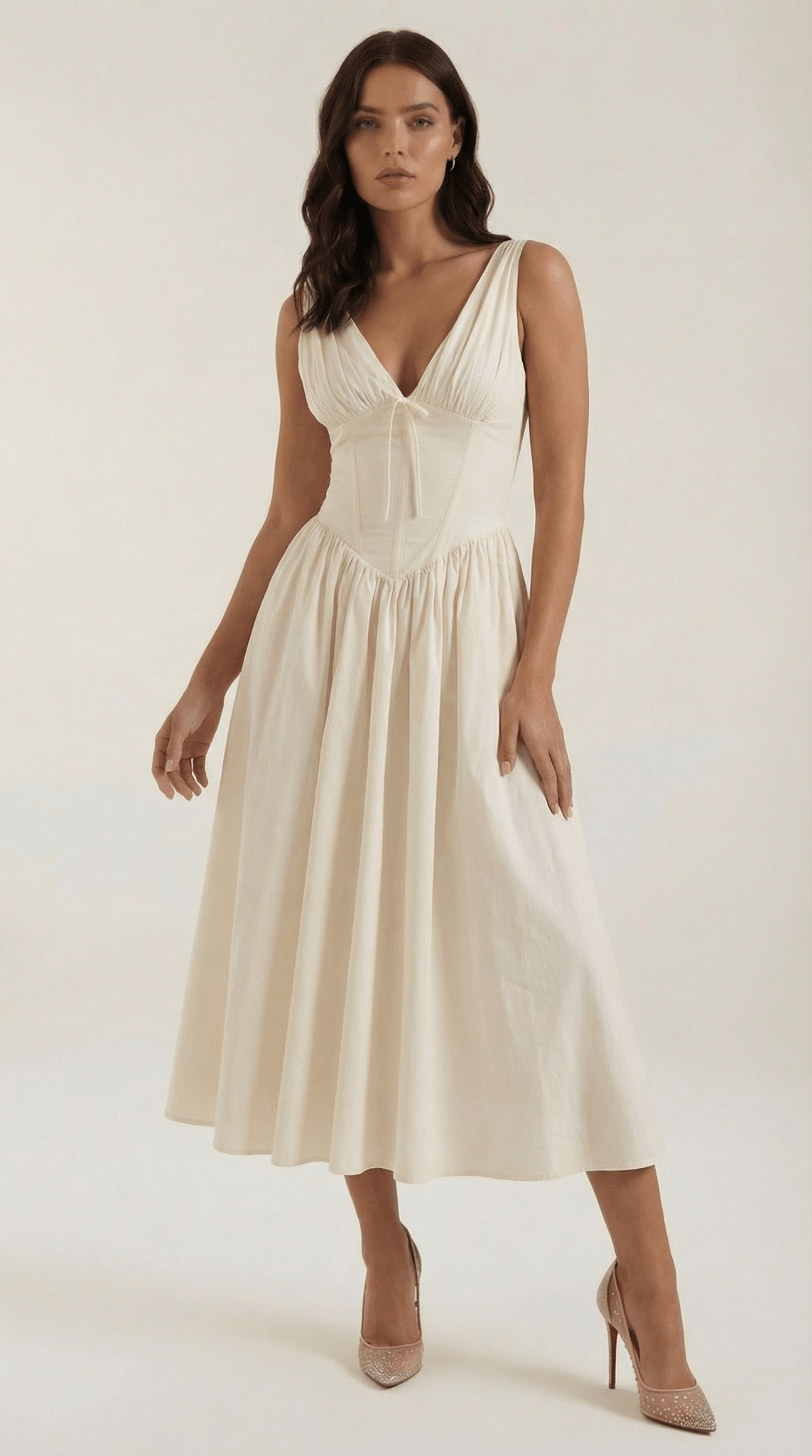 Sukienka midi dekolt V – dopasowana góra, marszczony dół - Arkadya Outlet - Women Midi Dress