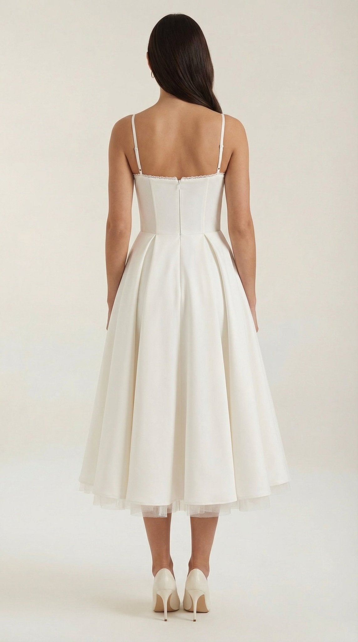 Sukienka midi dekolt w serce – cienkie ramiączka - Arkadya Outlet - Women Midi Dress