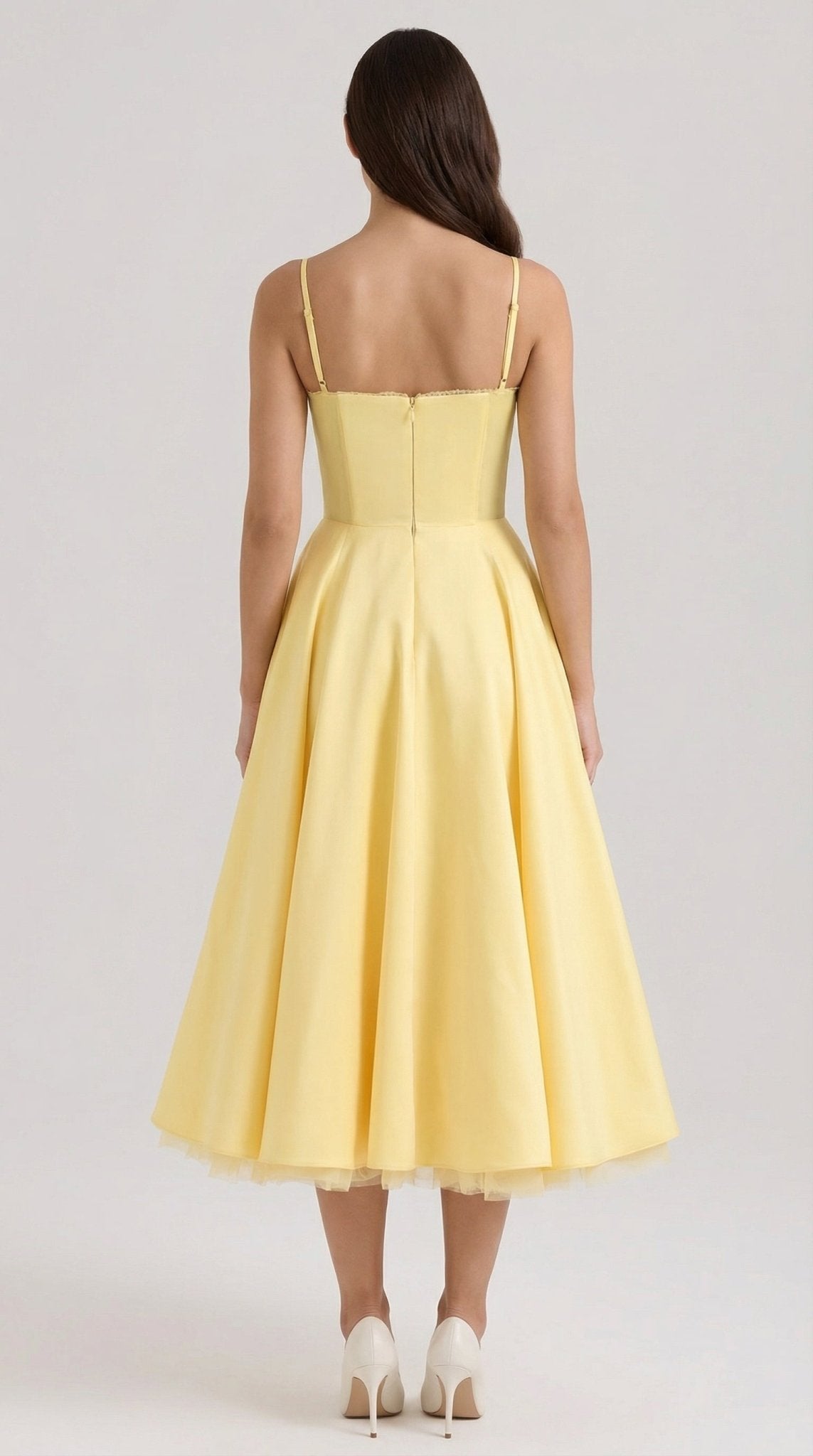 Sukienka midi dekolt w serce – cienkie ramiączka - Arkadya Outlet - Women Midi Dress