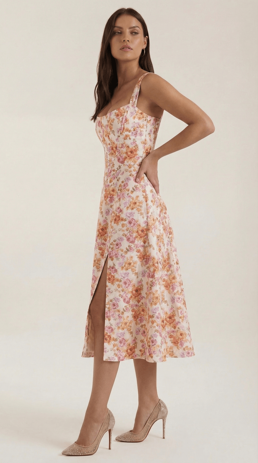 Sukienka midi dekolt w serce – krój A, rozcięcie boczne - Arkadya Outlet - Women Midi Dress