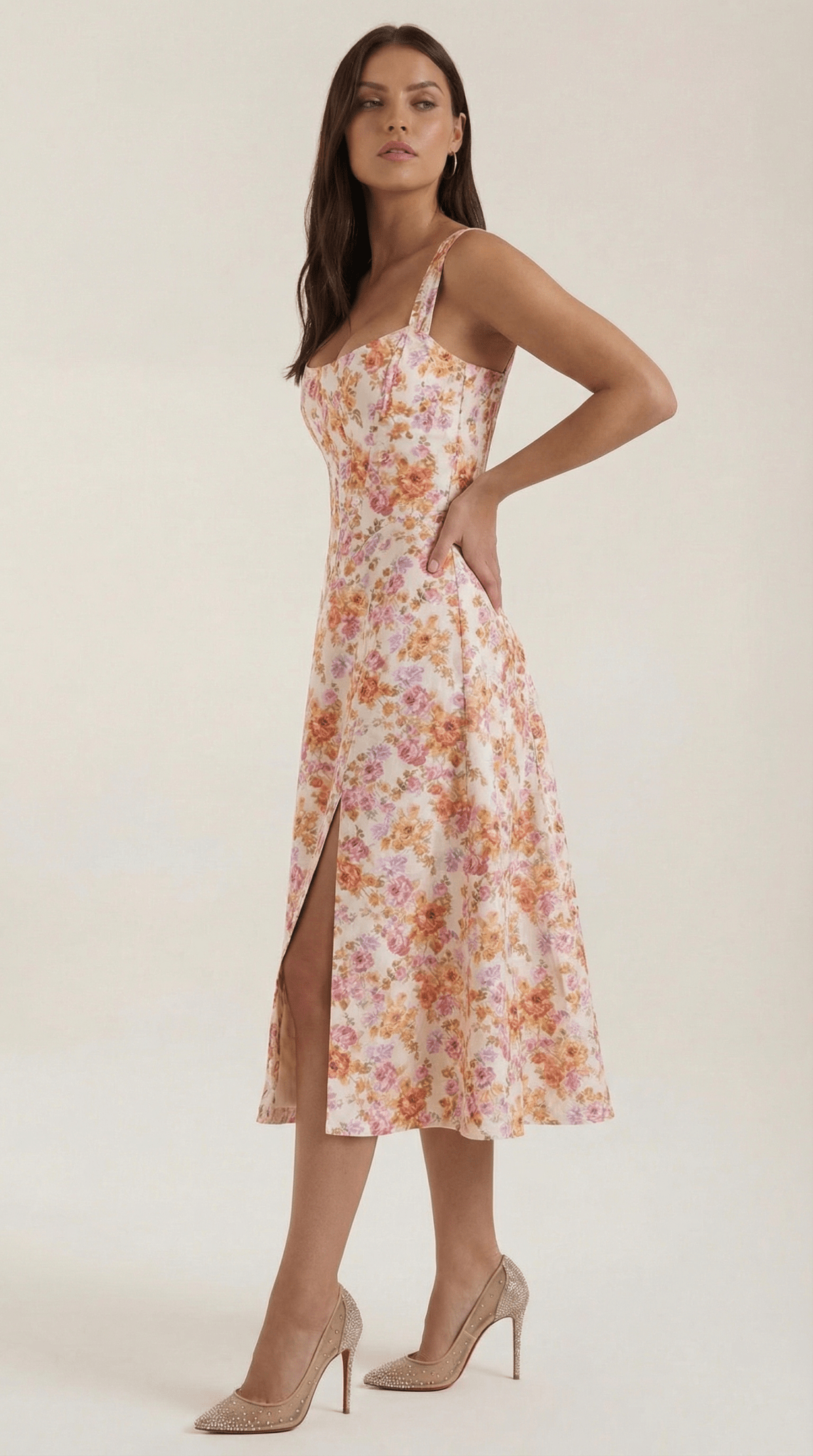Sukienka midi dekolt w serce – krój A, rozcięcie boczne - Arkadya Outlet - Women Midi Dress