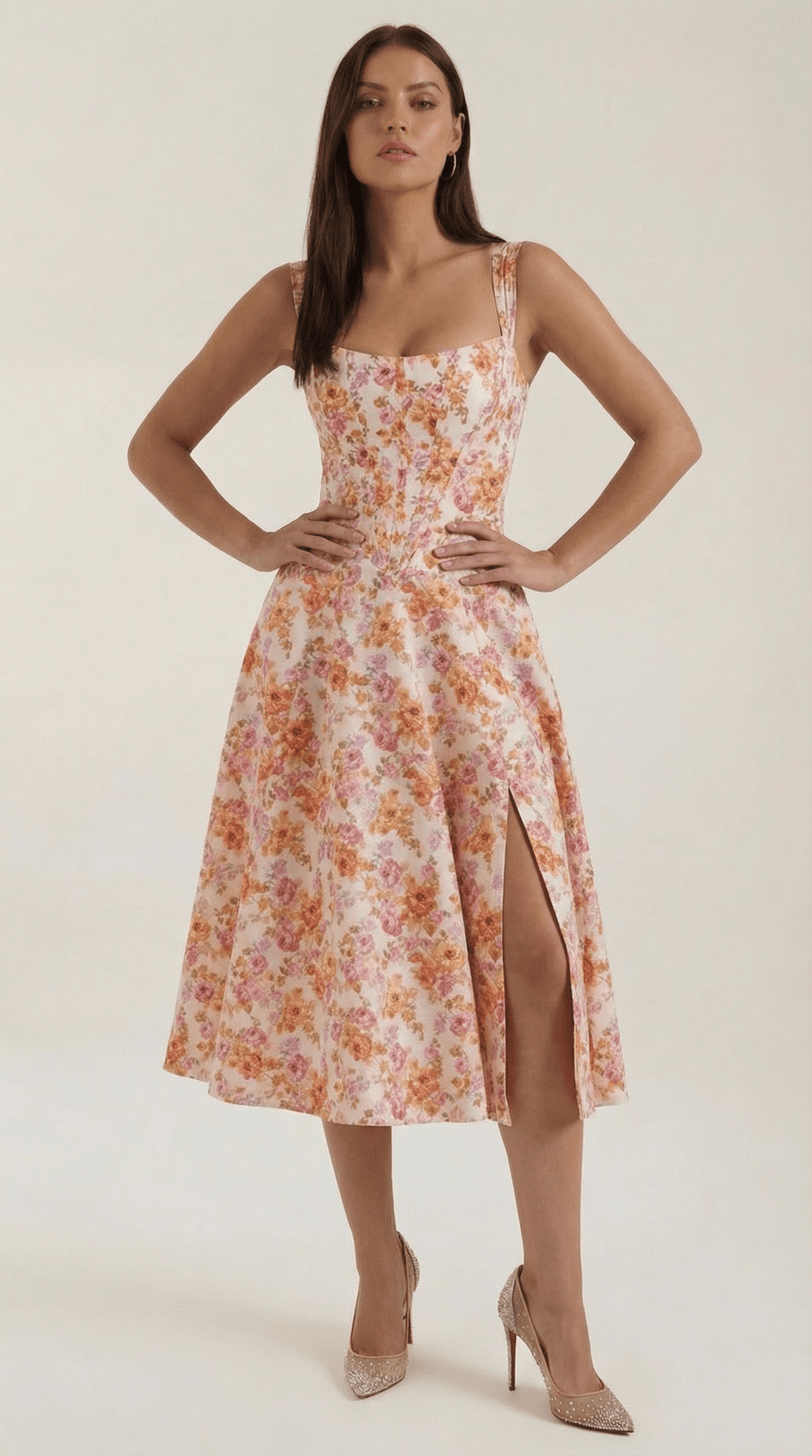 Sukienka midi dekolt w serce – krój A, rozcięcie boczne - Arkadya Outlet - Women Midi Dress